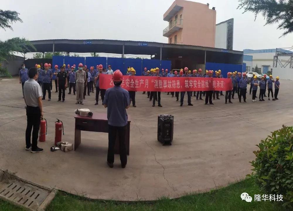 �徲�������徲 ��ͨ�׵ĸ�λ�����ǻۺͺ�ˮ��д�徲�ܽ�֮��