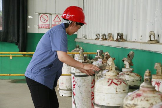 װ���ֹ�˾��չ����Ʒ��©Ӧ����Ԯ���� ����ʵս����