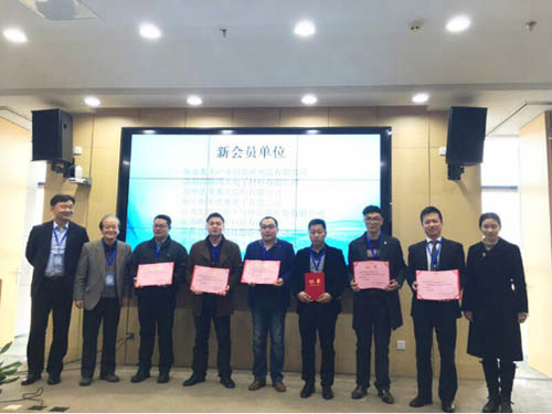 ף���ķ����˳���Ϊ�Ͼ�ƽ����ʾ��ҵЭ���Ա��λ